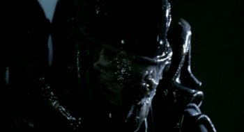 Alien Encounter: Animated Sci-Fi Horror - Gif Abyss