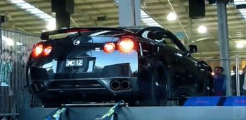 23 Nissan GT-R Gifs - Gif Abyss