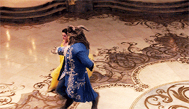 Beauty And The Beast (2017) Gif