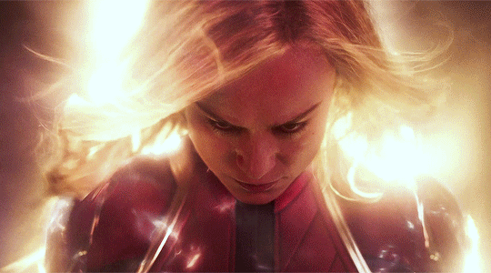 3 Captain Marvel Gifs - Gif Abyss