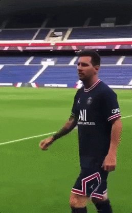 Lionel Messi Showcases Skills in PSG's Home Stadium – Animated ...