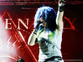 Gif ID: 27070