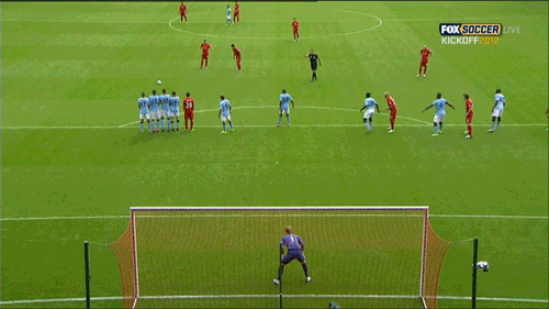 Luis Suarez Free kick against Manchester City