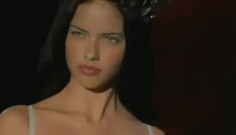Download Celebrity Adriana Lima Gif - Gif Abyss