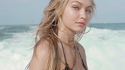 Gigi Hadid Gif - Gif Abyss